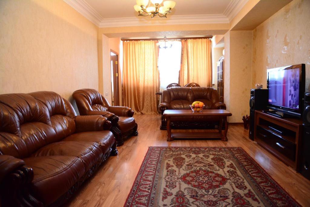 Lesi Apartament يريفان المظهر الخارجي الصورة